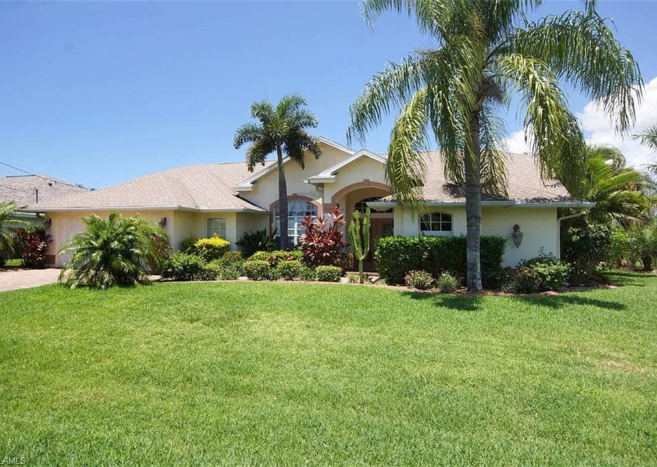 1st image of 3806 SW 5th Ave
