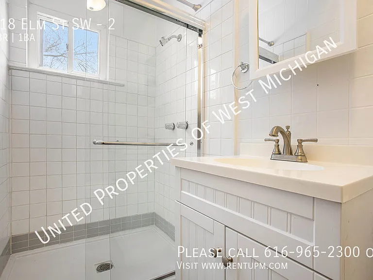 118 Elm St SW #2 — Photo 15