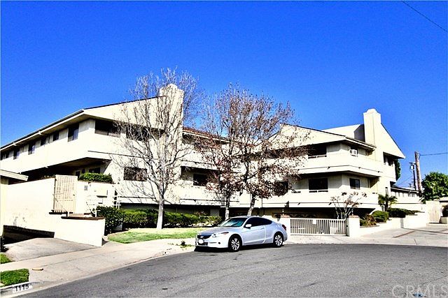 1st image of 1107 W 158th St APT 1A