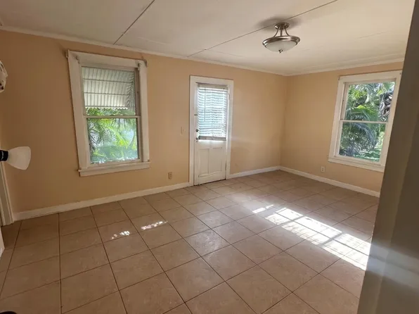 616 37th St #2, West Palm Beach, FL 33407