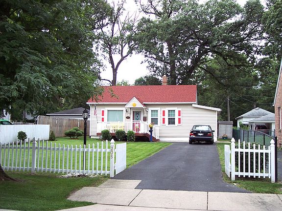 2nd image of 205 S White Ave