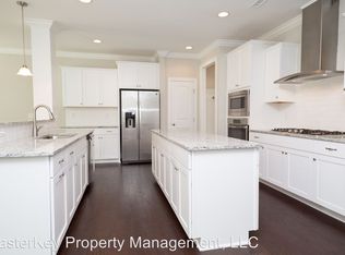 2145 Blazing Trail Dr, Apex, NC 27502