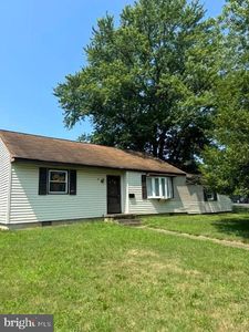 4 Mark Dr, New Castle, DE, 19720