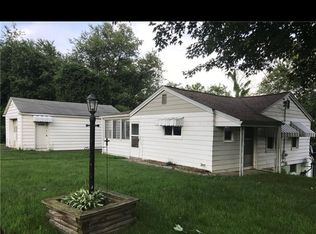 6365 Tuscarawas Rd, Industry, PA 15052