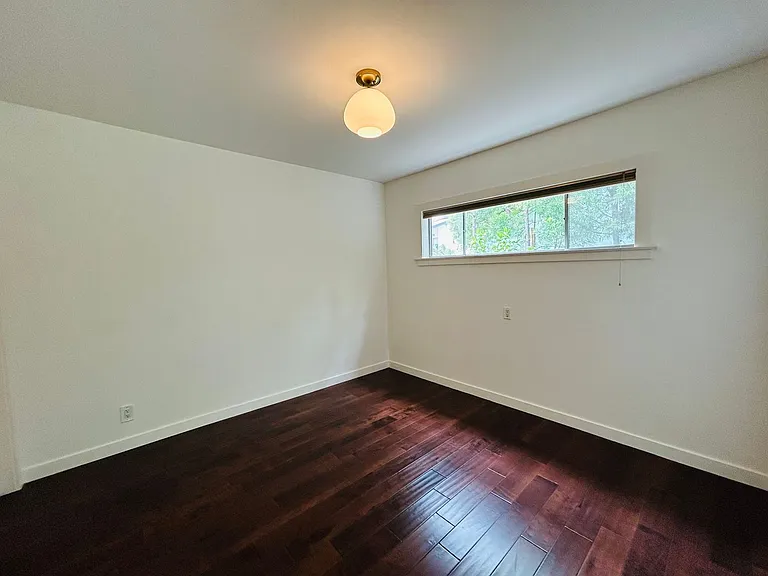 4137 Lafayette Pl — Photo 6