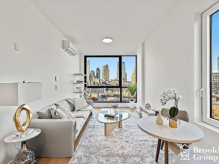 556 Baltic St #509 — Photo 3