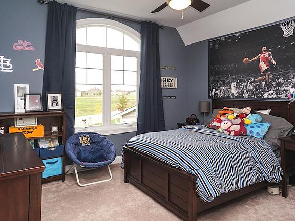 DJK Homes The Hampton Bedroom 3