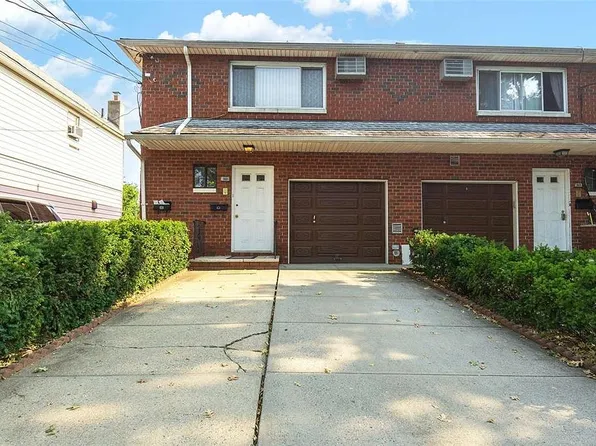 20638 45th Rd, Bayside, NY 11361
