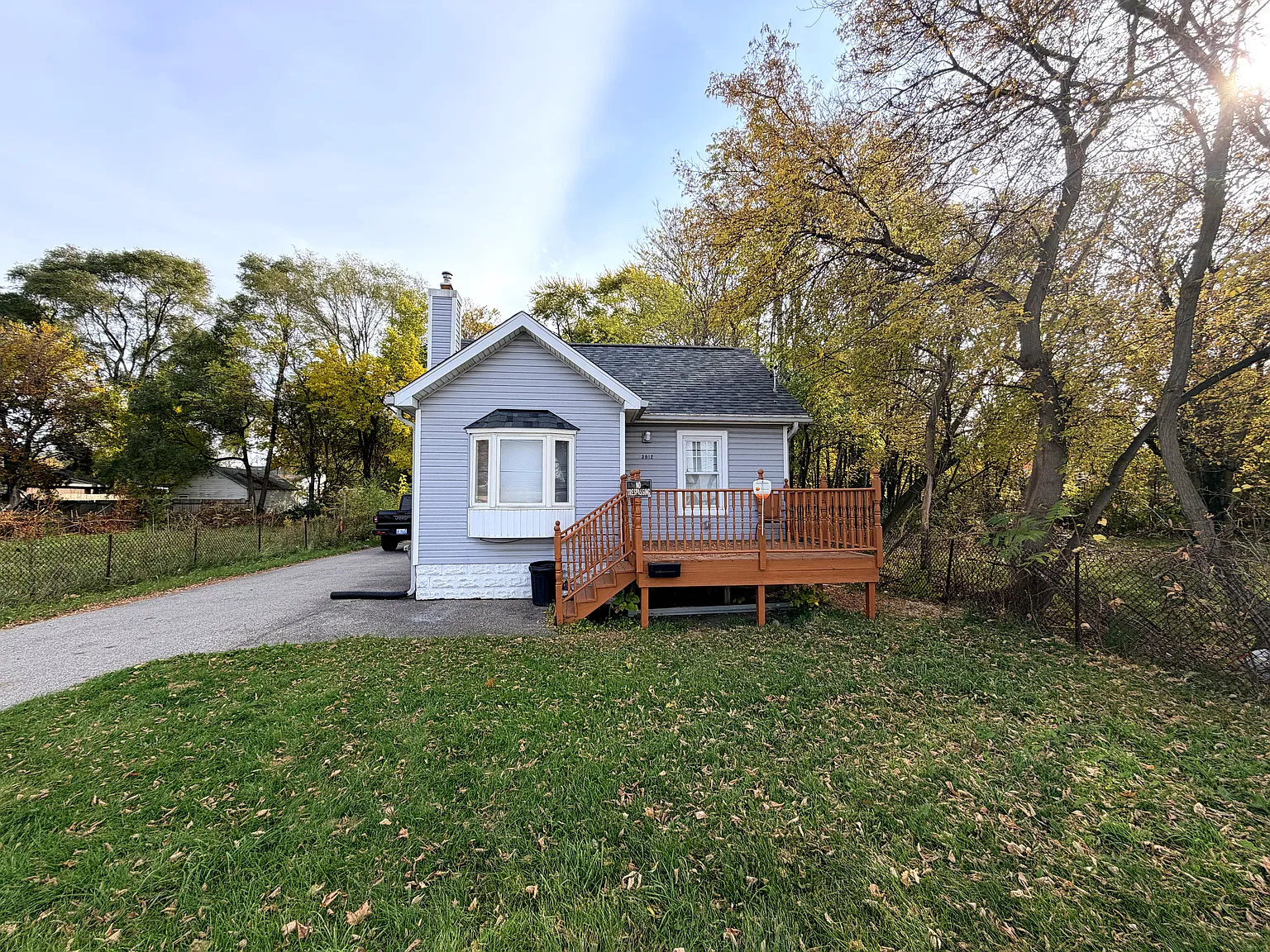 3912 Western Rd — Photo 1