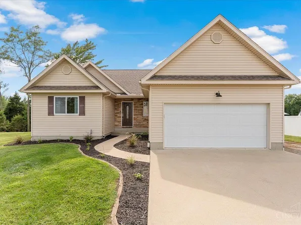 636 Waynoka Dr, Lake Waynoka, OH 45171