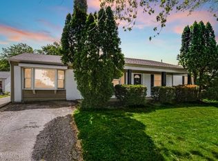 785 Devonshire Rd, Valparaiso, IN 46385