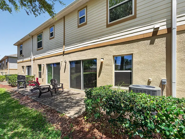 3842 Hampstead Ln — Photo 59