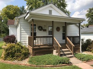 831 Hale Ave, Edwardsville, IL