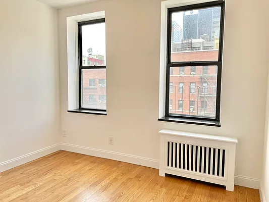 Rented by CitySites Real Estate Group | media 8