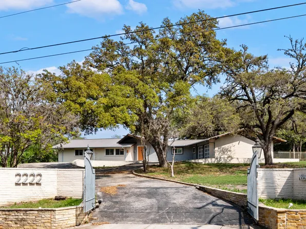2222 Nacogdoches, San Antonio, TX 78209