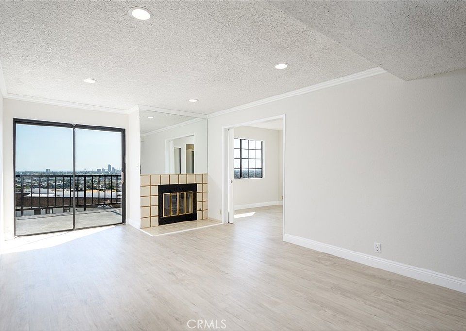 1st image of 2599 Walnut Ave Unit 337