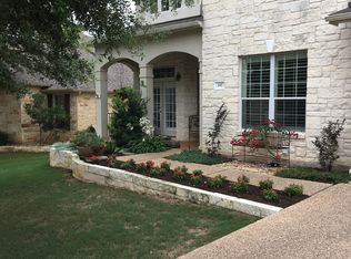 197 Country Creek Dr, Austin, TX 78737
