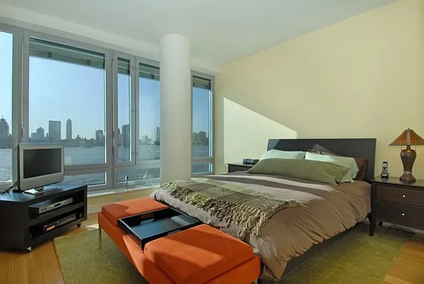 Sold by Cathy O'Regan Real Estate | media 22