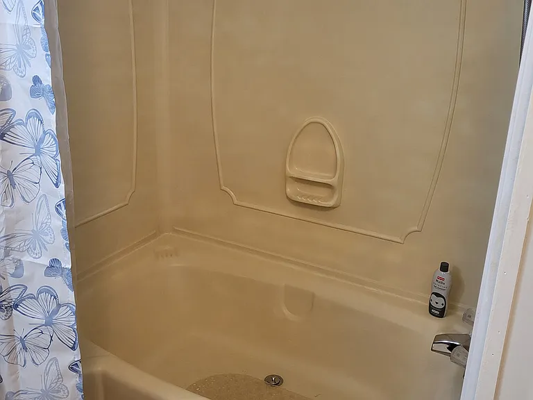 Bathroom #2