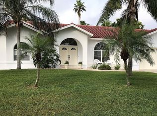 5314 Majestic Ct, Cape Coral, FL 33904
