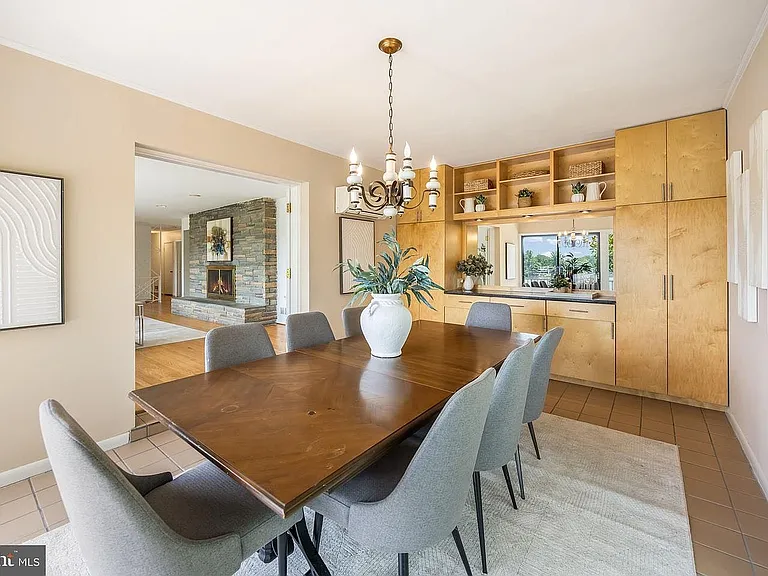 3612 Ridgeway Ter — Photo 30