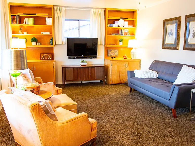 266 N 100 E — Photo 2