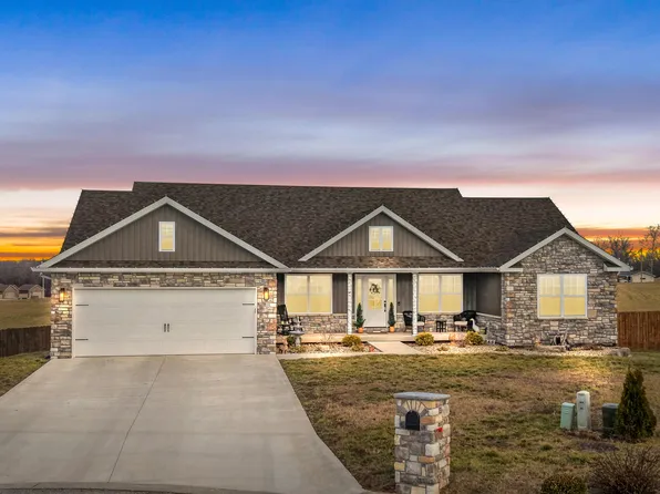 2025 Diego Court, Bolivar, MO 65613