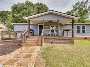 1633 Anderson Ridge Rd, Simpsonville, SC 29681