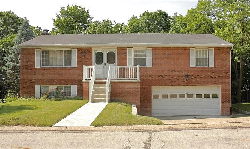 1424 Alice Dr photo 1