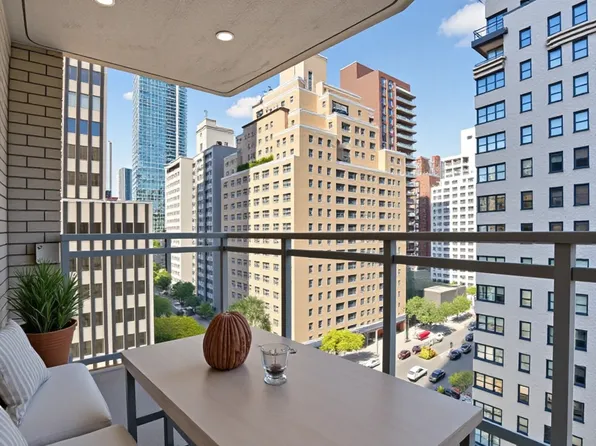 400 East 56th Street image 5 of 16