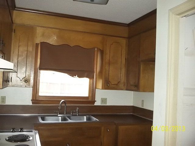 2nd image of 227 Williams Dr