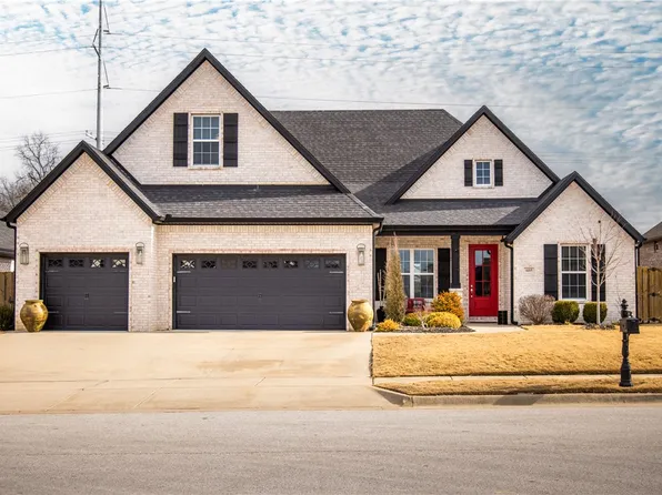 605 Stone Ridge St, Lowell, AR 72745