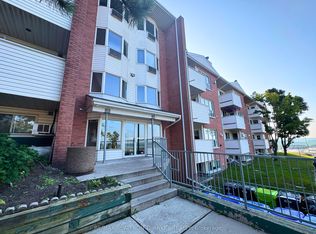 126 Bell Farm Rd #303, Barrie, ON L4M 6J3
