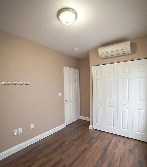 1752 NW 1st St #3 — Photo 3