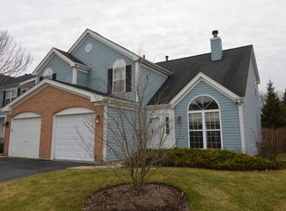 801 Canterbury Ln, Island Lake, IL 60042