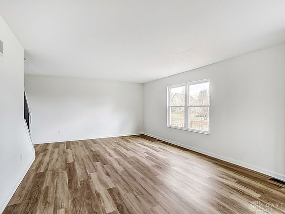 5th image of 5222 Sunrise View Cir