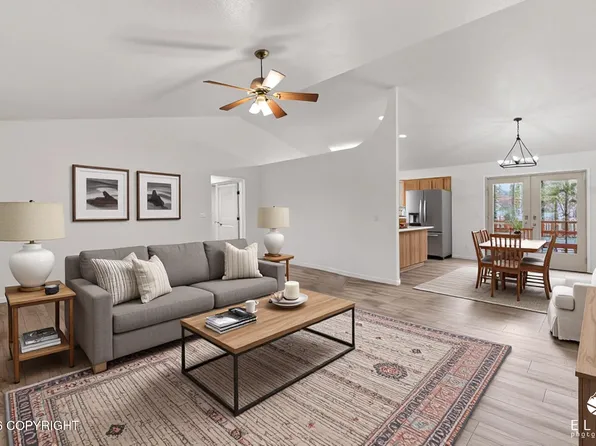 1200 N Golden Hills Dr, Palmer, AK 99645