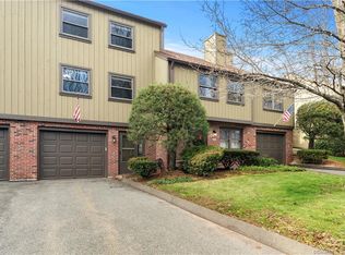 26 Mattabasset Dr #26, Meriden, CT 06450