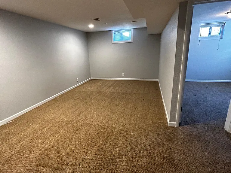 7151 Warren Dr — Photo 22