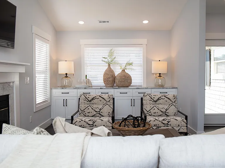 1307 Portside Dr — Photo 8