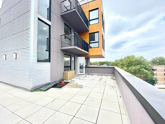 Rented by Brooklyn High Rise LLC | media 14