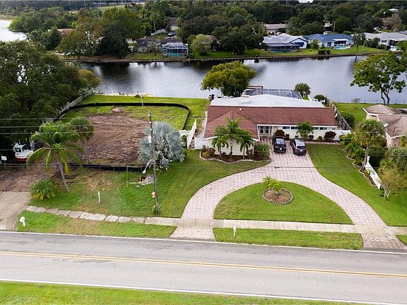 2nd image of 905 S Bayshore Blvd