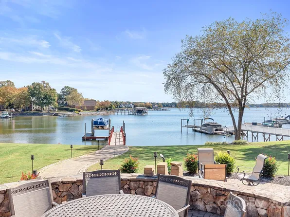 165 Knoxview Ln, Mooresville, NC 28117