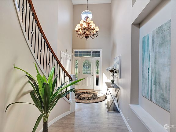 5th image of 3705 146th Street SE