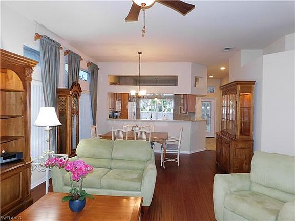 4th image of 12745 Devonshire Lakes Cir