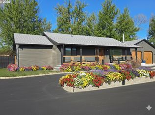 230 Hogans Aly, Dufur, OR 97021