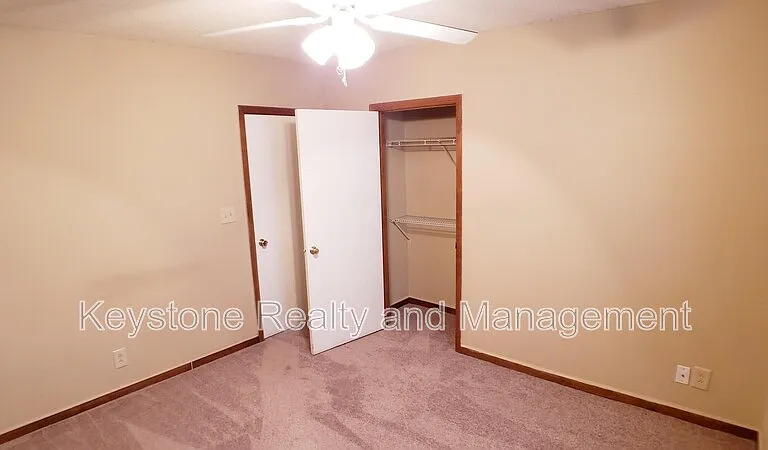 706 Peachers Dr #B — Photo 7