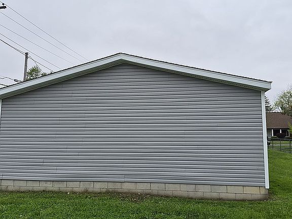4th image of 110 S Tarr St