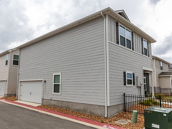 4th image of 10808 Quinn Ct