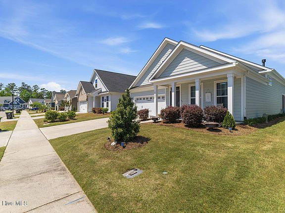 5th image of 4949 Glen Garden Circle